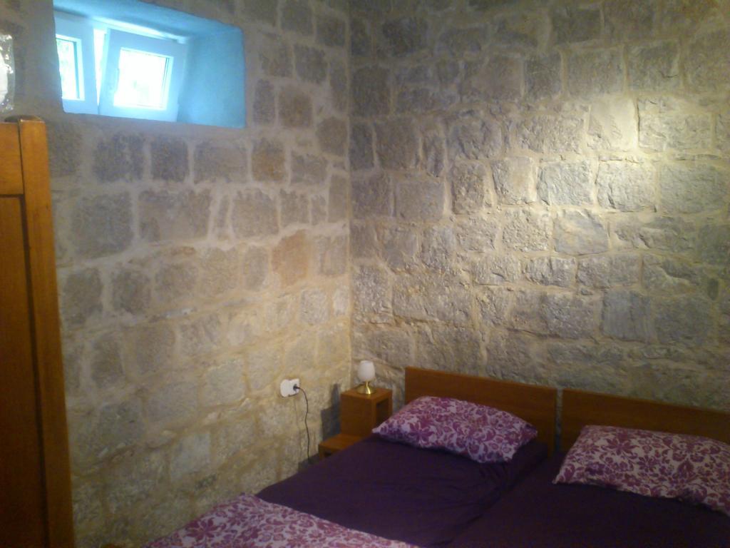 Apartments Eldi Split Room photo